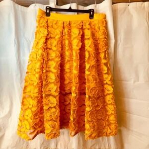 New York & Company Yellow 3D Floral Lace Mesh Midi Romantic Bold Skirt Sz L